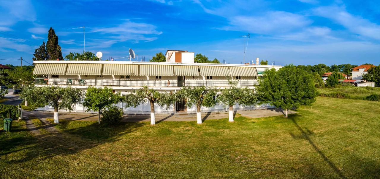 Michalos Apartments Паралія-Скотінас Екстер'єр фото